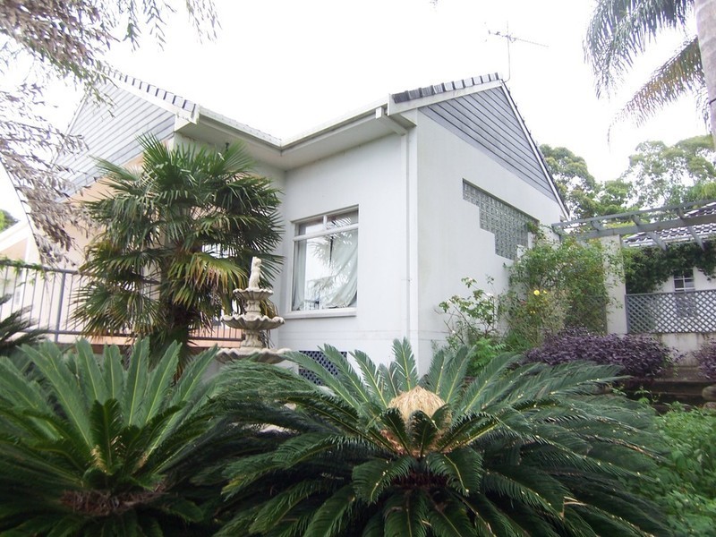 25 Pacific Highway, Knockrow NSW 2479