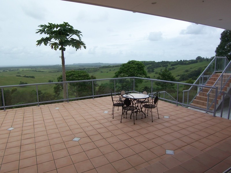 25 Pacific Highway, Knockrow NSW 2479