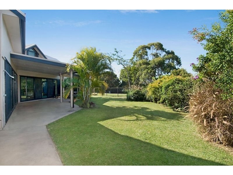 8 Lasiandra Close, Suffolk Park NSW 2481