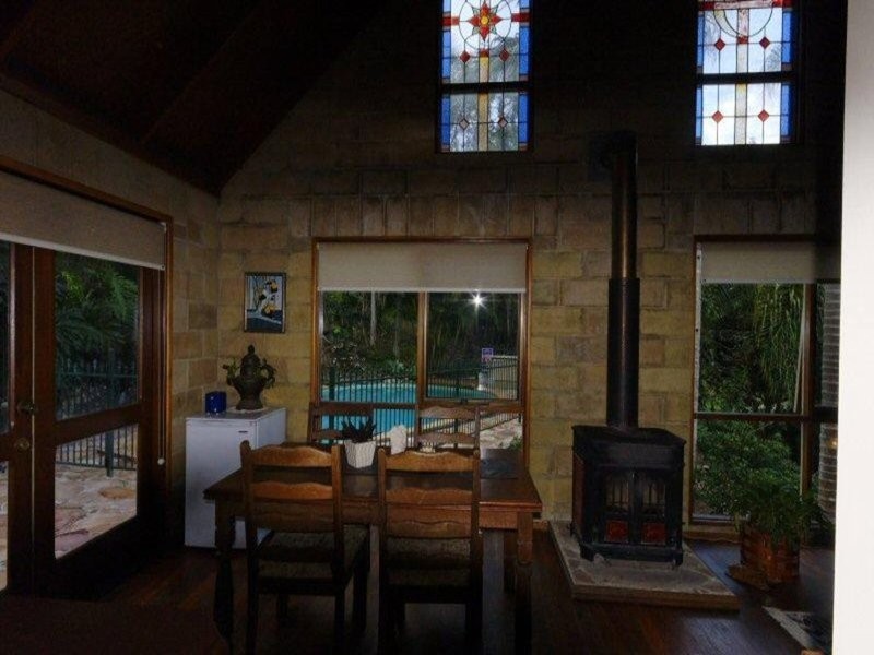 6 Gin Gin Crescent, Ocean Shores NSW 2483