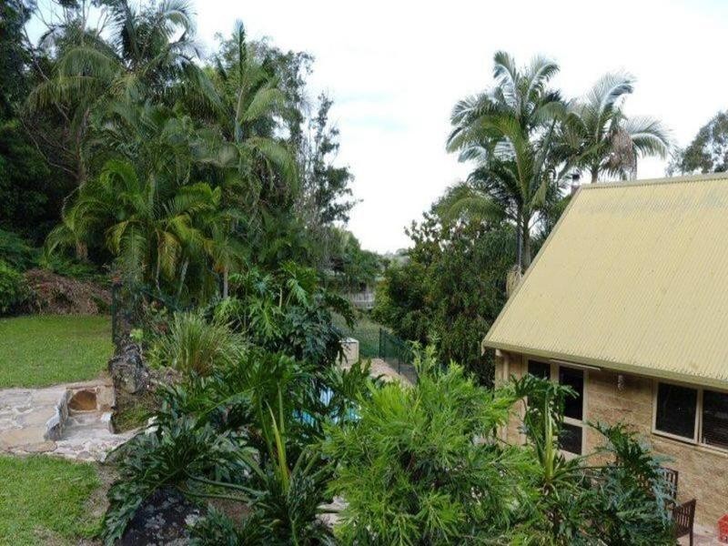6 Gin Gin Crescent, Ocean Shores NSW 2483