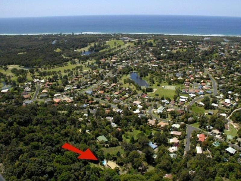 6 Gin Gin Crescent, Ocean Shores NSW 2483