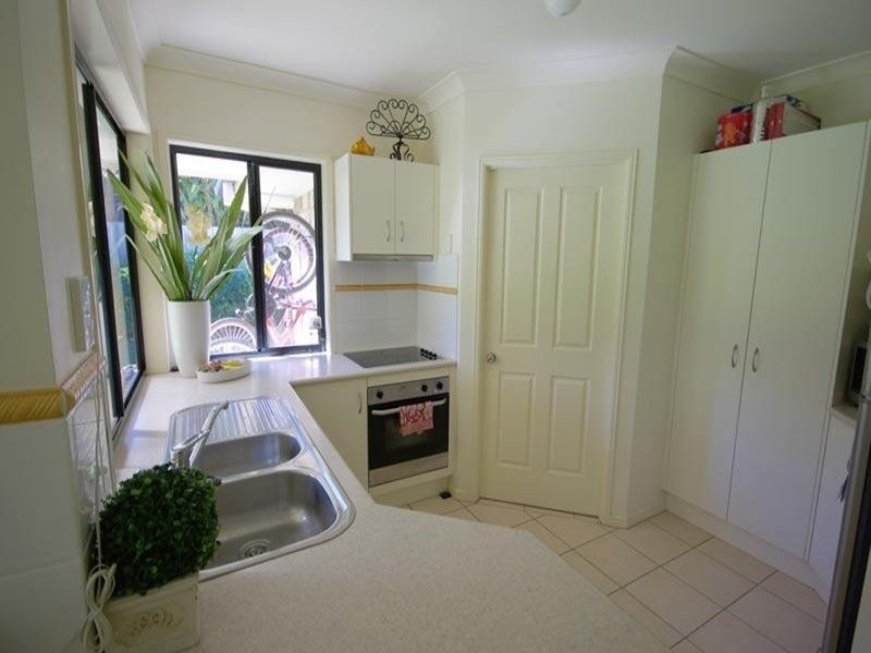 10 Sansom Street, Bangalow NSW 2479