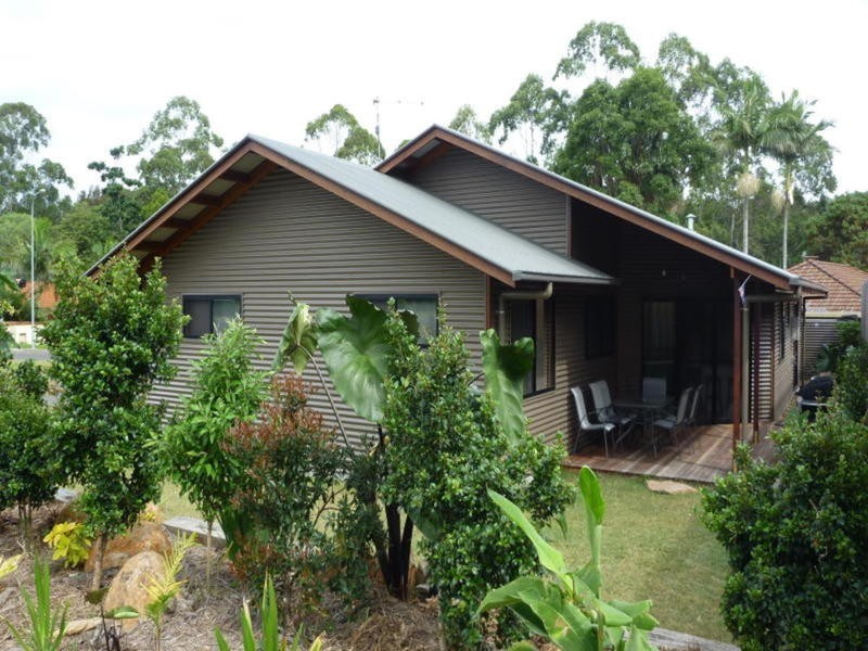 7 Shara Boulevard, Ocean Shores NSW 2483