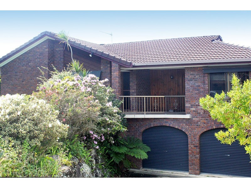 2 Katya Court, Ocean Shores NSW 2483