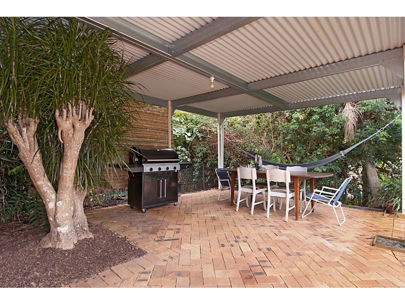 16 Beech Drive, Suffolk Park NSW 2481