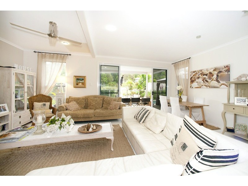 1/1 Tea Tree Court, Suffolk Park NSW 2481