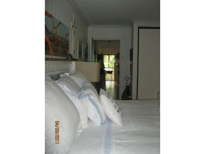 9 Pacific Street, New Brighton NSW 2483