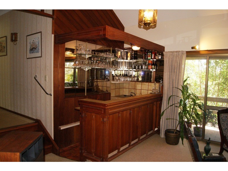 15 Yamble Drive, Ocean Shores NSW 2483