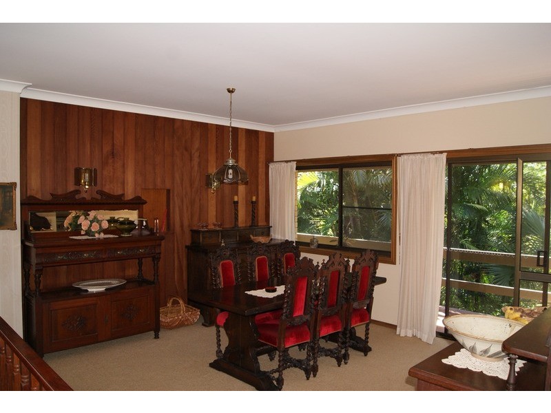 15 Yamble Drive, Ocean Shores NSW 2483