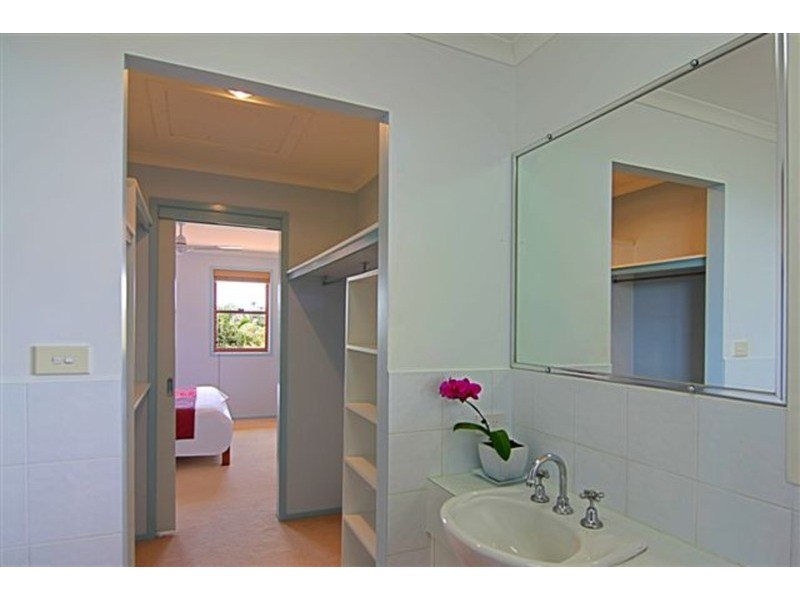 16B Pacific Vista Drive, Byron Bay NSW 2481