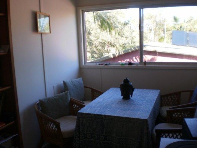 Upstairs/17 Pacific Street, New Brighton NSW 2483