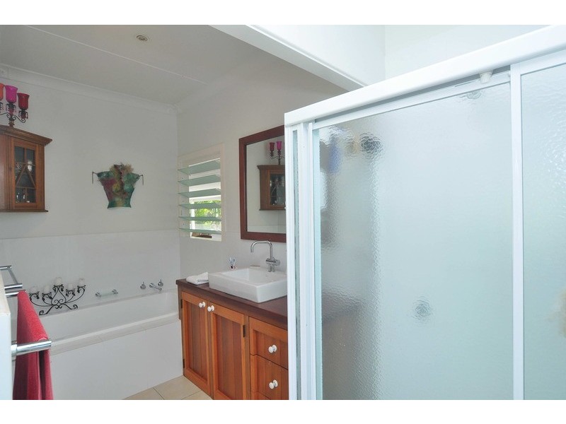 70 Scanlan Lane, Tintenbar NSW 2478