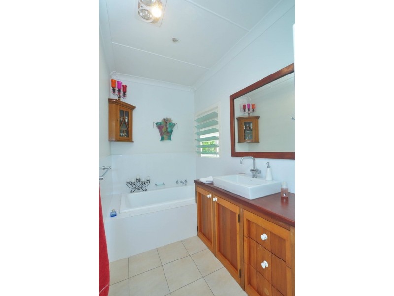 70 Scanlan Lane, Tintenbar NSW 2478