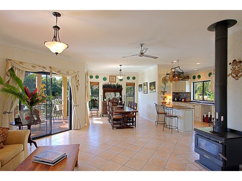 14 Citriadora Drive, Ewingsdale NSW 2481