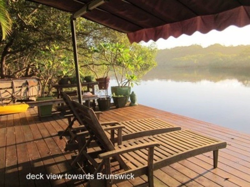 9 Pacific Street, New Brighton NSW 2483