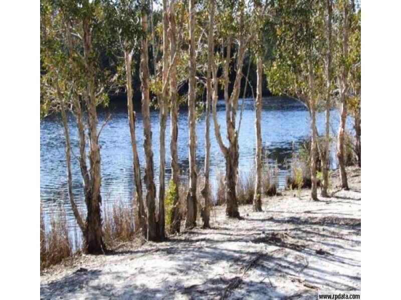 34 Hardy Avenue, Ocean Shores NSW 2483