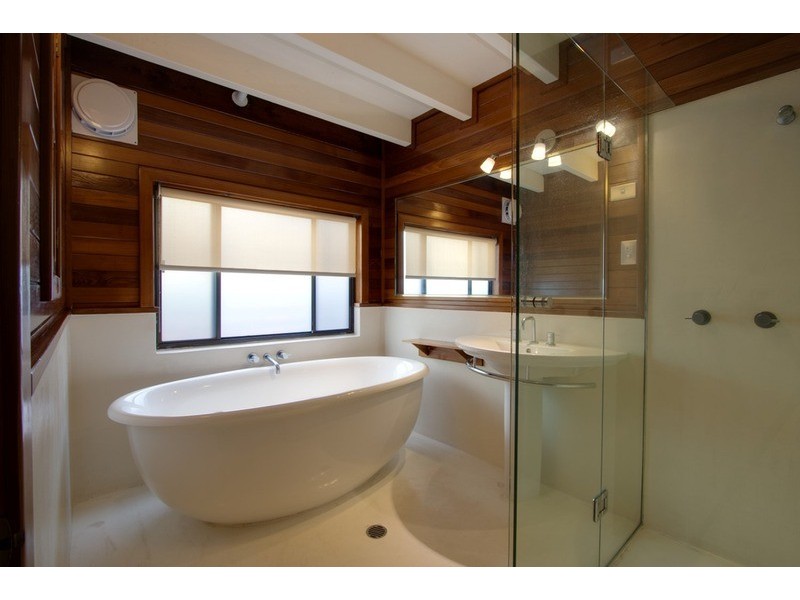 12 Giaour Street, Byron Bay NSW 2481