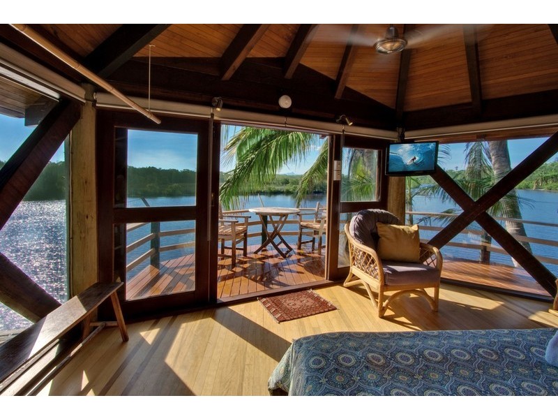 12 Giaour Street, Byron Bay NSW 2481