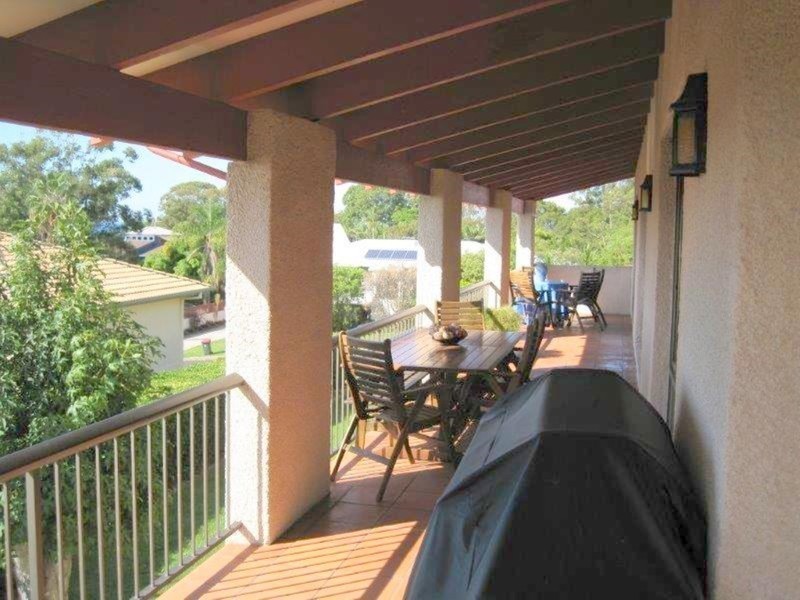 30 Yallakool Drive, Ocean Shores NSW 2483