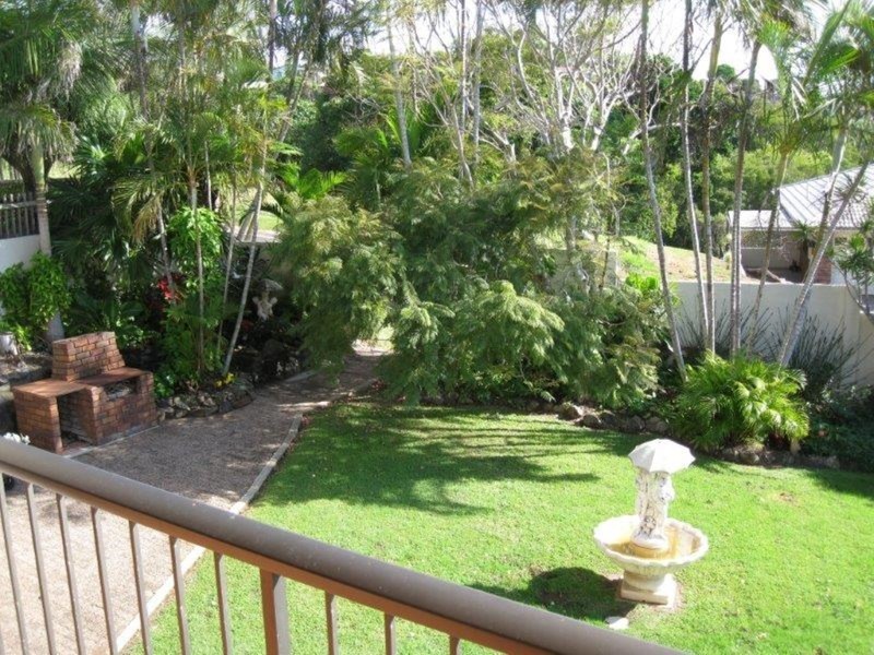 30 Yallakool Drive, Ocean Shores NSW 2483