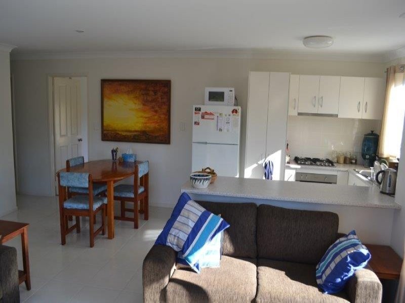 1 Nandroya Avenue, Ocean Shores NSW 2483