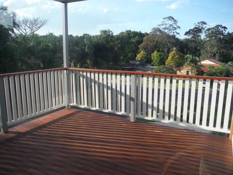 2/1 Nandroya Avenue, Ocean Shores NSW 2483