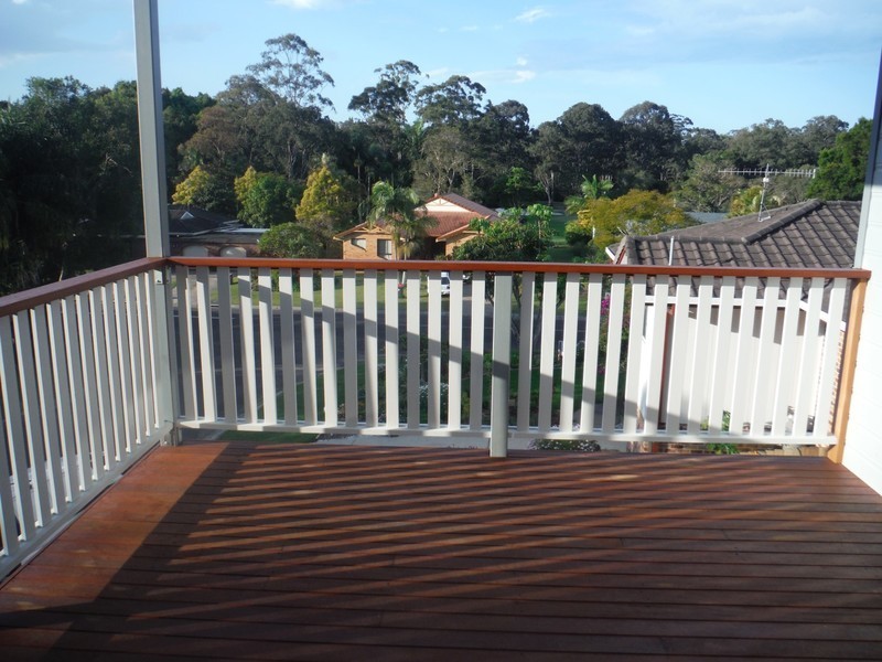 2/1 Nandroya Avenue, Ocean Shores NSW 2483