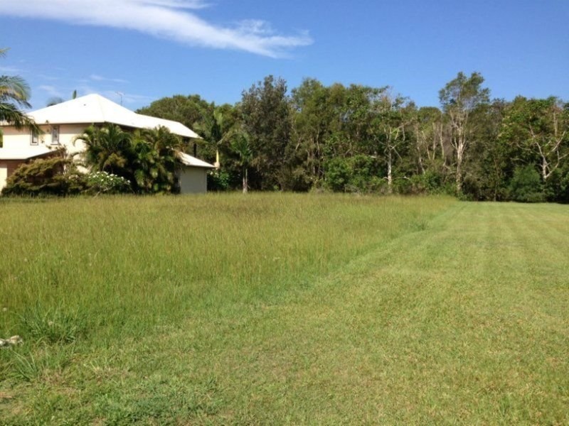 19 Muli Muli Avenue, Ocean Shores NSW 2483