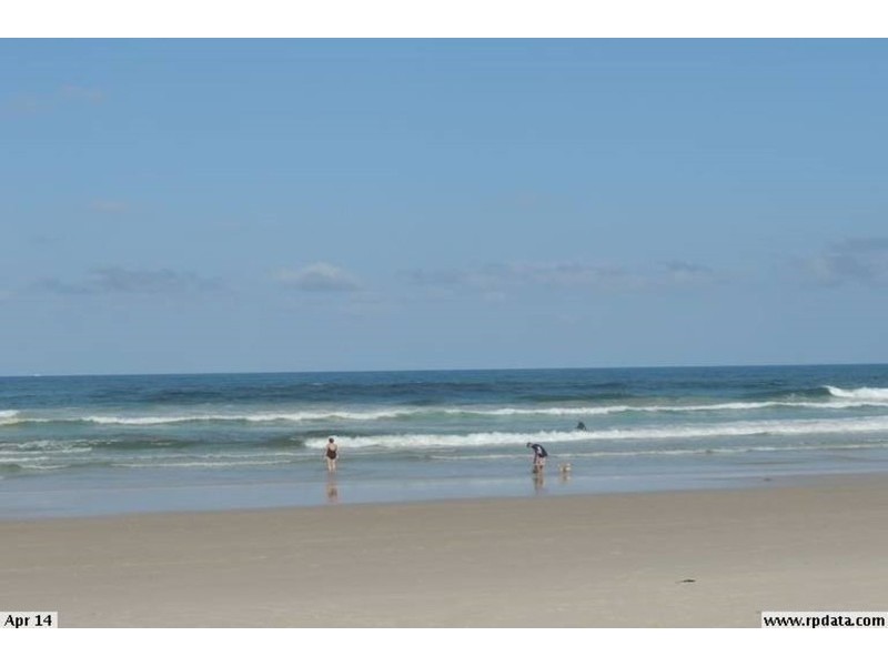 19 Muli Muli Avenue, Ocean Shores NSW 2483