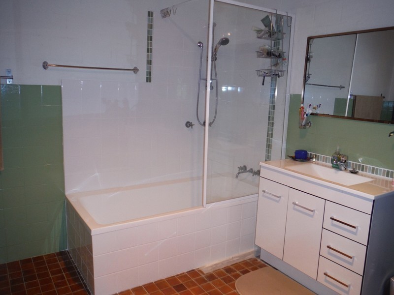 10/2 Arika Road, Ocean Shores NSW 2483