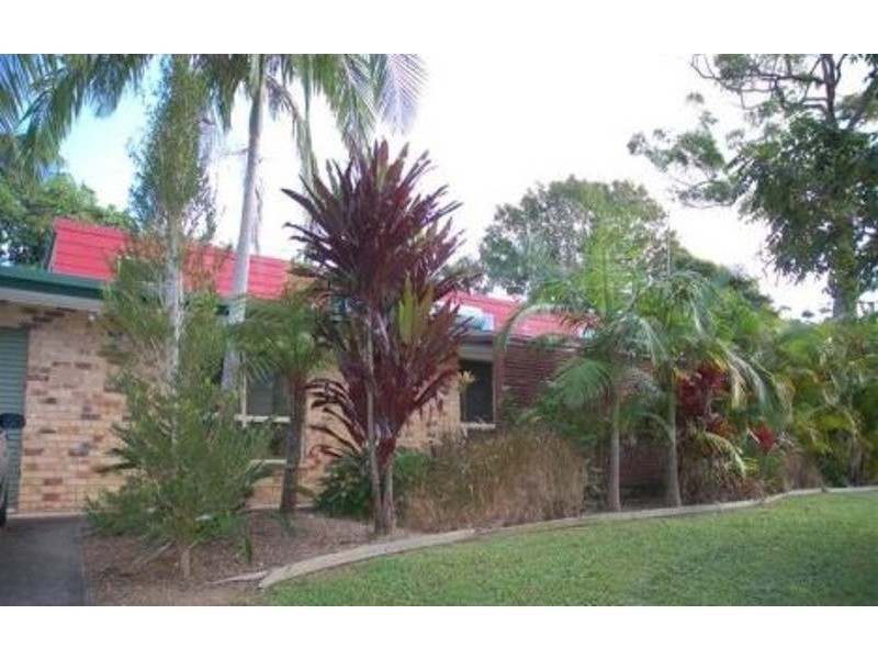 65 Balemo Drive, Ocean Shores NSW 2483