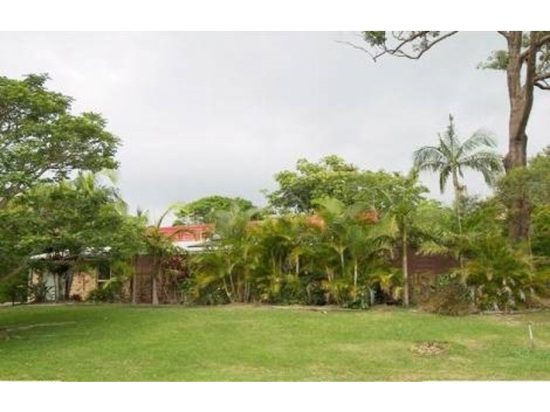 65 Balemo Drive, Ocean Shores NSW 2483