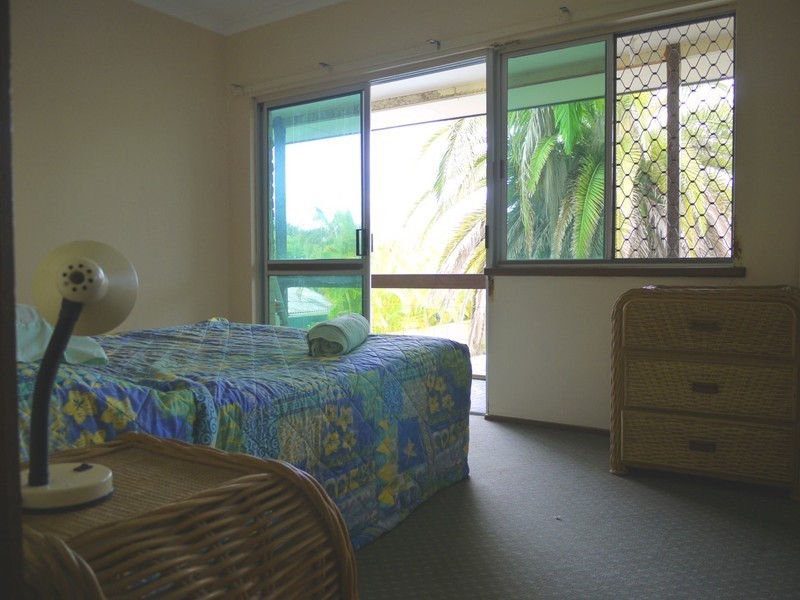 1 The Esplanade, New Brighton NSW 2483