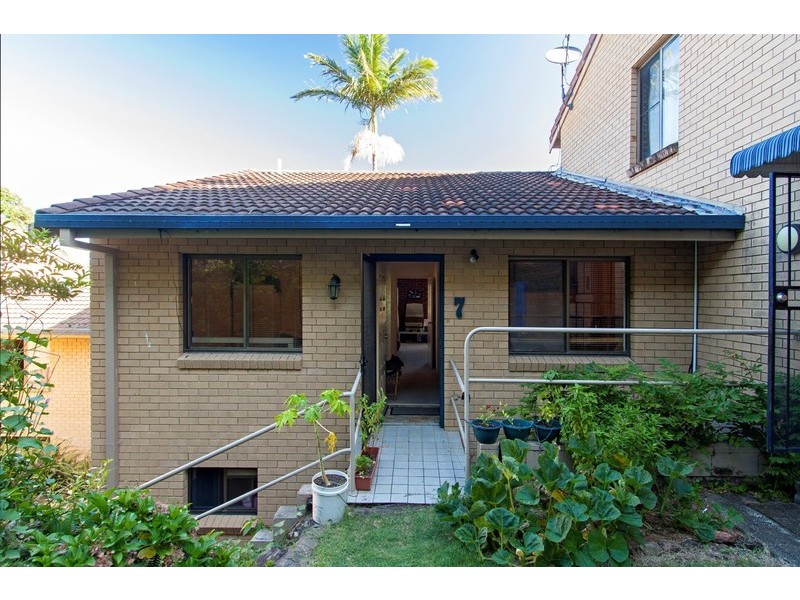 7/4 Durroon Court, Ocean Shores NSW 2483