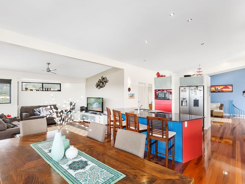 10 PALMER Avenue, Ocean Shores NSW 2483