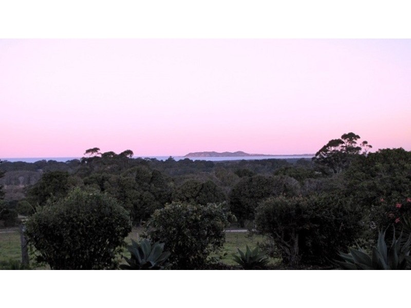 28 HENDERSON Lane, Mullumbimby NSW 2482