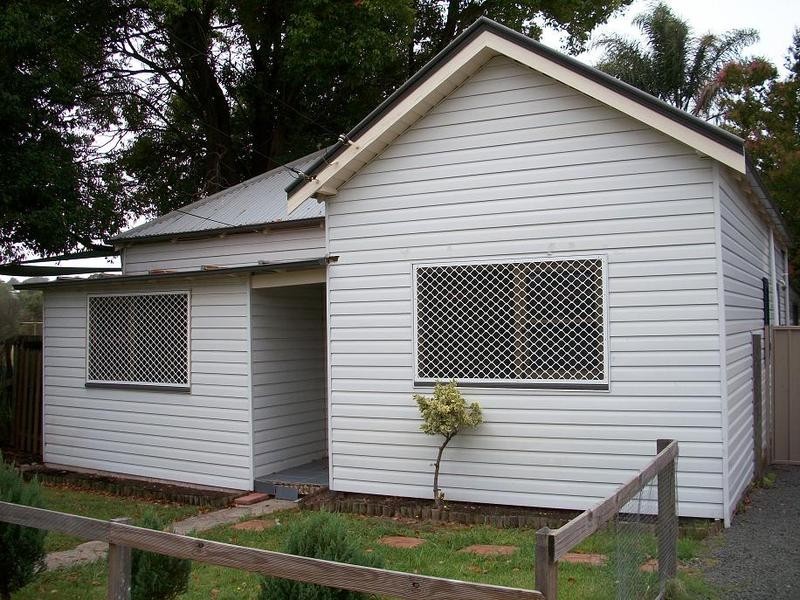 2 Cowper Street, Campsie NSW 2194