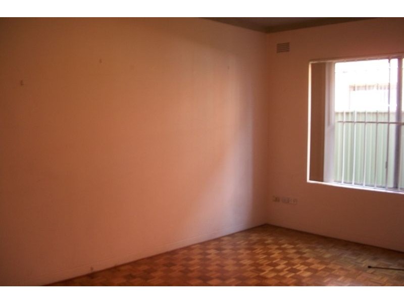 3/24 Fifth Avenue, Campsie NSW 2194