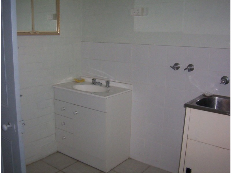 1/84 Beamish Street, Campsie NSW 2194