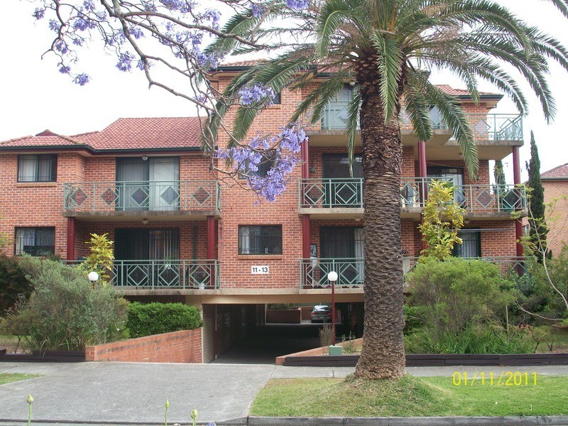 9/11-13 Eighth Avenue, Campsie NSW 2194