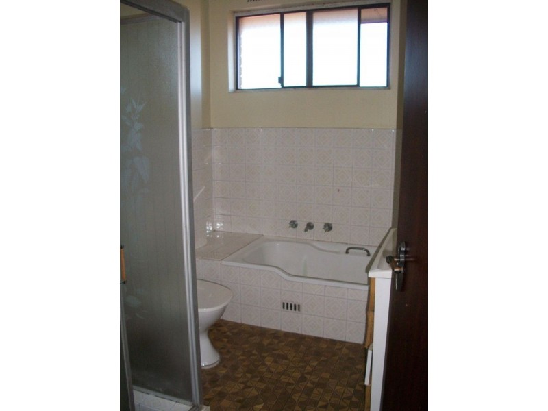 11/28 Claremont Street, Campsie NSW 2194