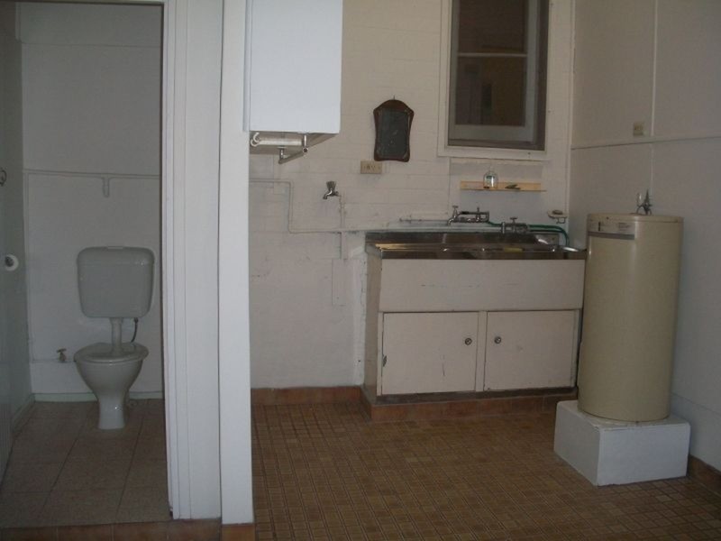 28 Scahill Street, Campsie NSW 2194