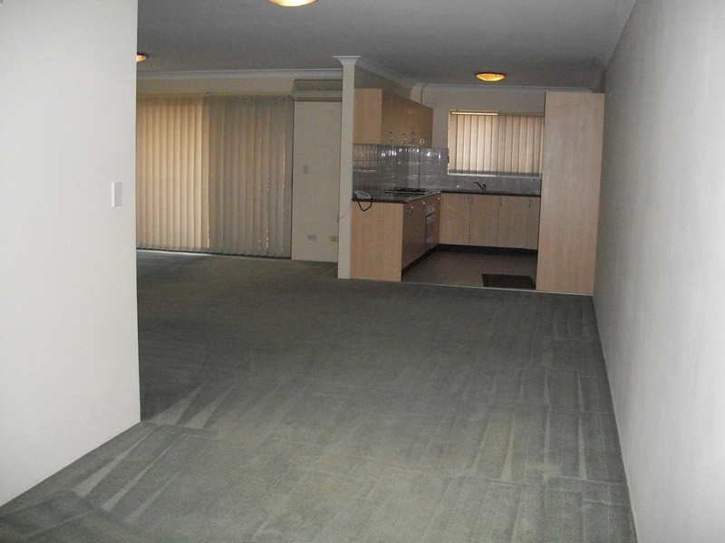 11/31-35 Loftus Street, Campsie NSW 2194