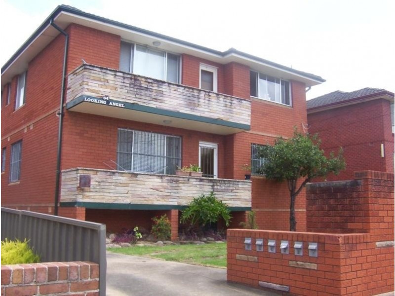 2/64 Amy Street, Campsie NSW 2194