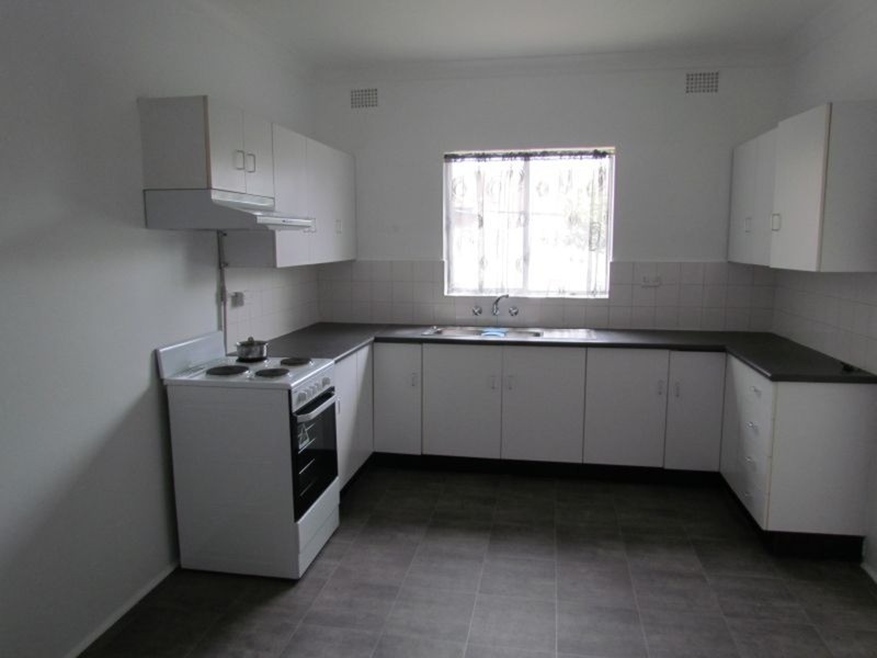 2/38 Loftus Street, Campsie NSW 2194