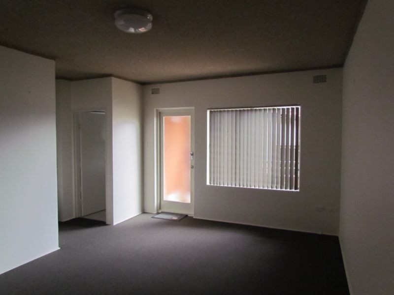 2/38 Loftus Street, Campsie NSW 2194