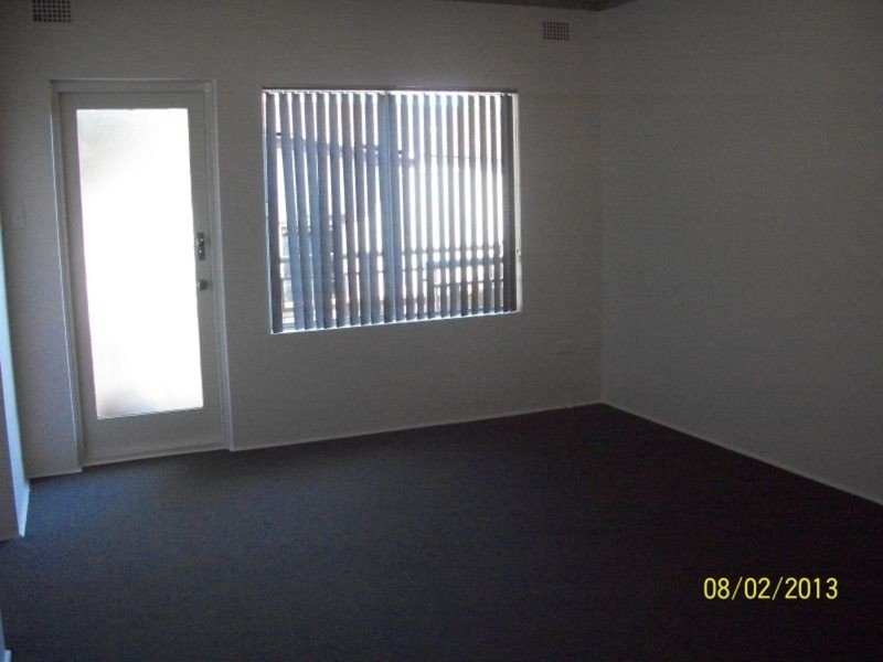 2/38 Loftus Street, Campsie NSW 2194