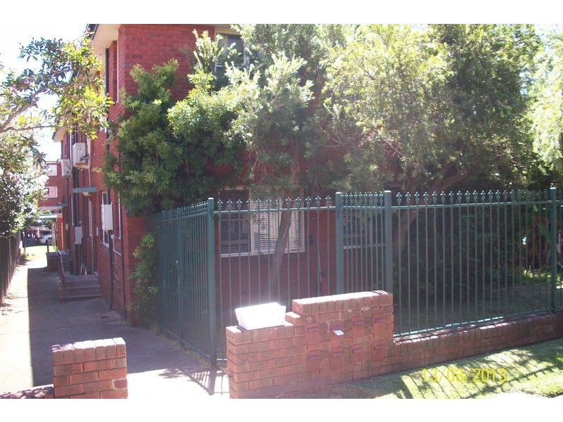 8/1 Perry Street, Campsie NSW 2194