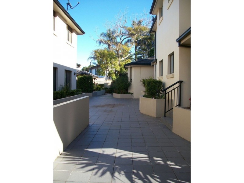 4/1-3 Formosa Street, Sylvania NSW 2224